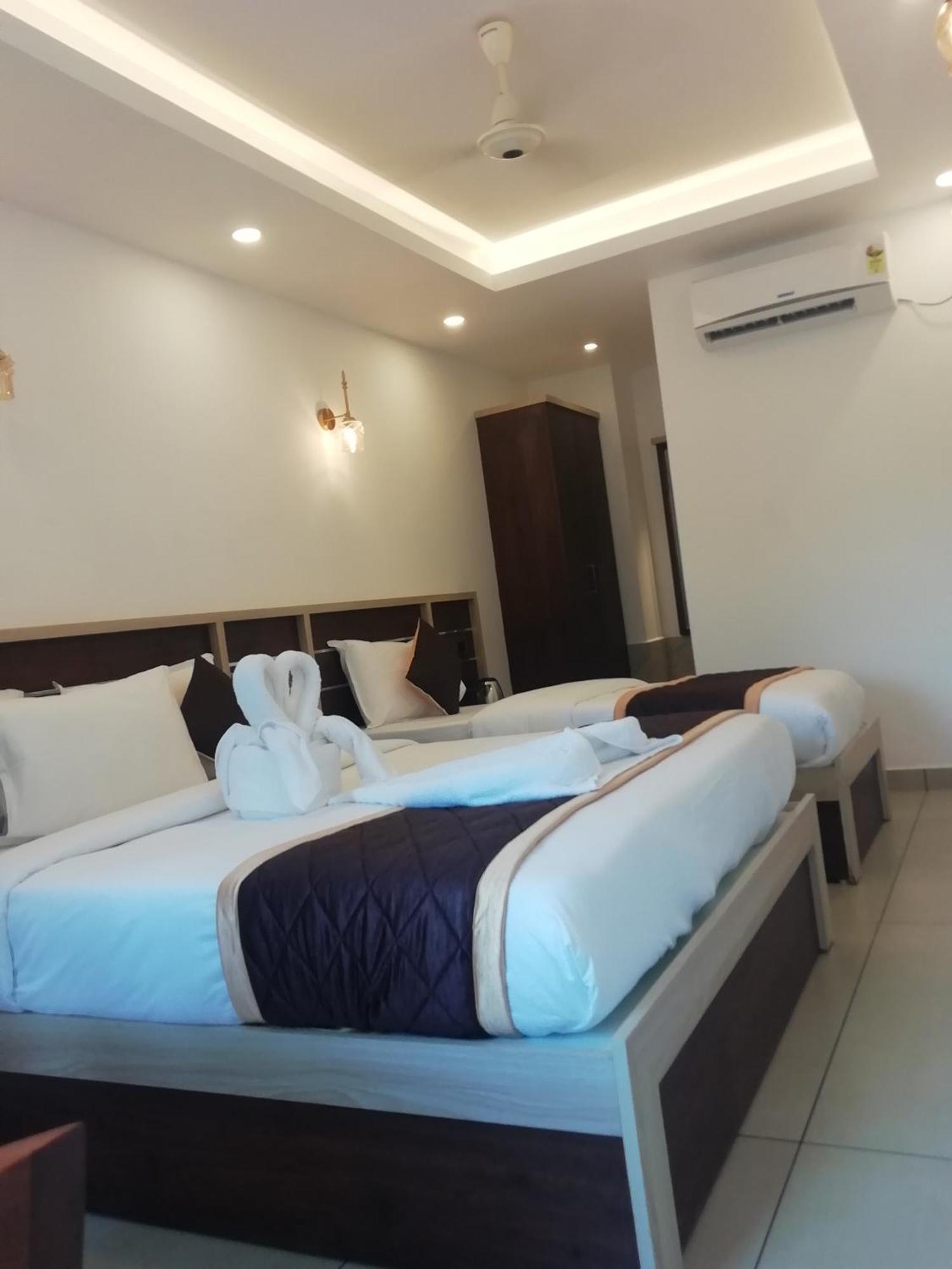 Paul Residency Otel Nedumbassery Dış mekan fotoğraf